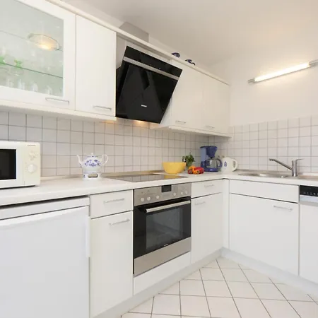 Brise Duenenhaus Christa App 09